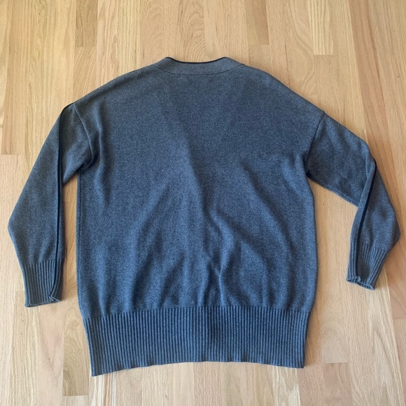 n: philanthropy  Sweater Cardigan Buttoned Gray Sz medium Cotyon Silk - Picture 6 of 7